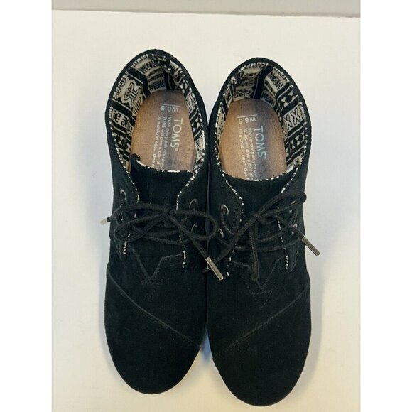 Toms Shoes Women 8.5 Desert Wedge Black Suede Bootie Lace Up Aztec Ankle Boots - Picture 3 of 9
